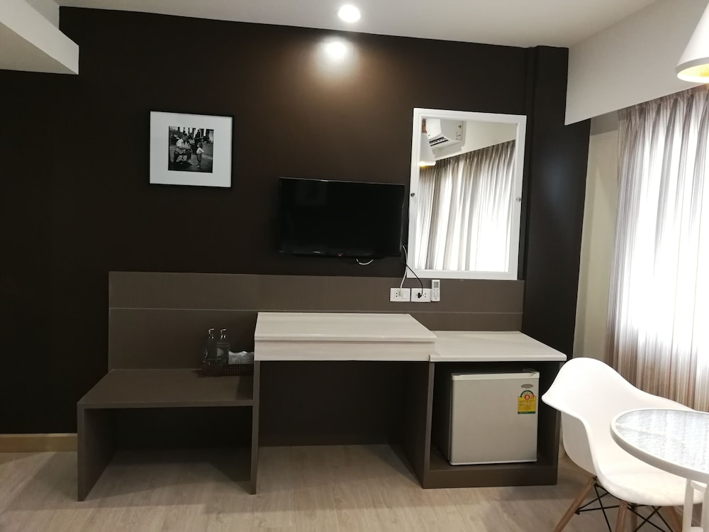 Srivichai Hotel 21/50