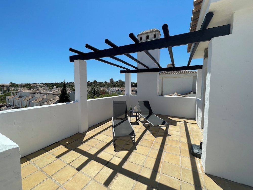Apartamentos Serinamar Marbella 25/50