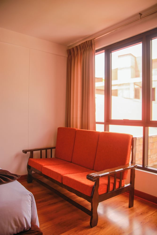 Illas Inn 30/50