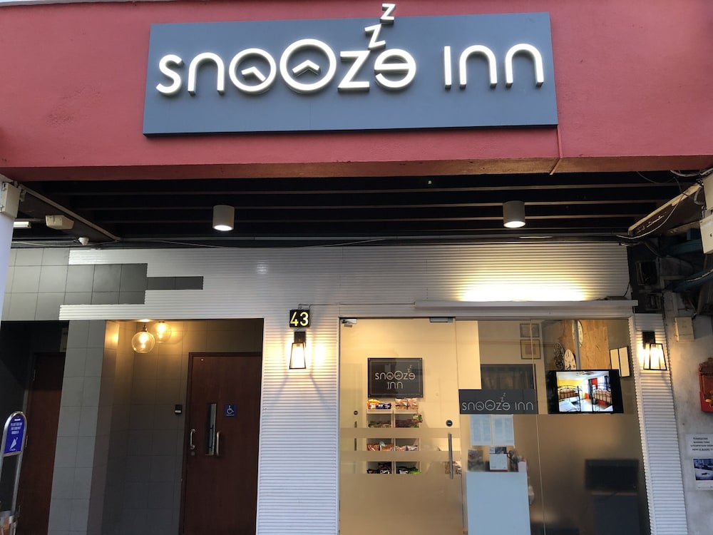 Snooze Inn @Dickson Road 2/55