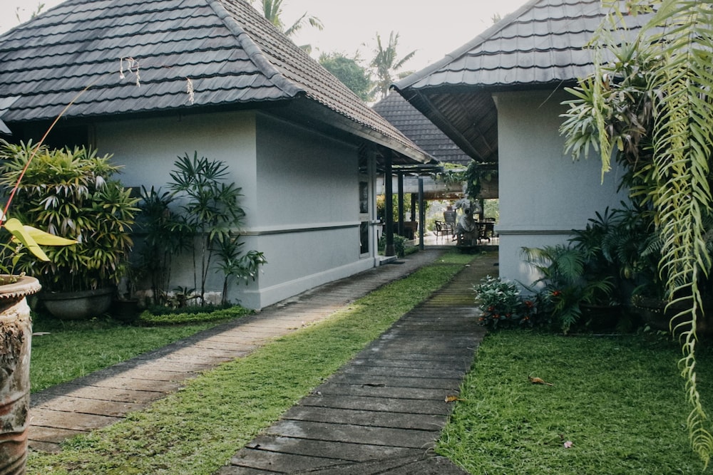 Villa Puri Darma Agung 59/65