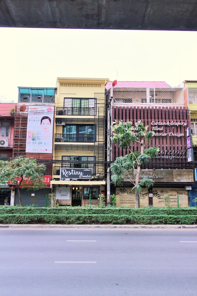 Restiny Hostel 2/73