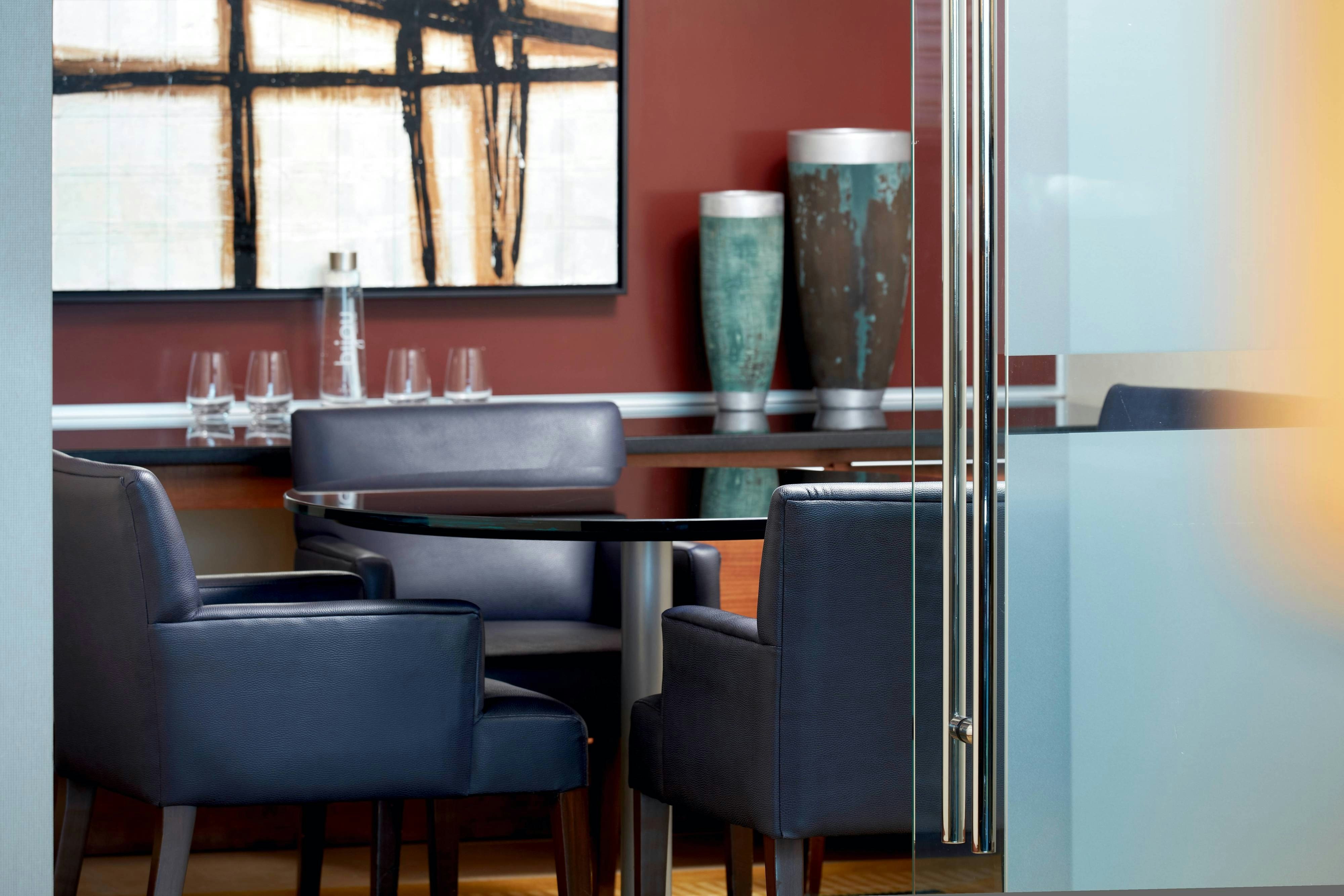 Montreal Airport Marriott In-Terminal Hotel 18/37