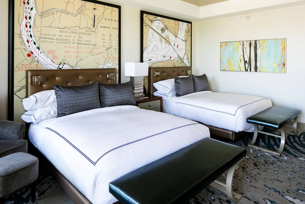 CLASSIC, 2 QUEEN BEDS