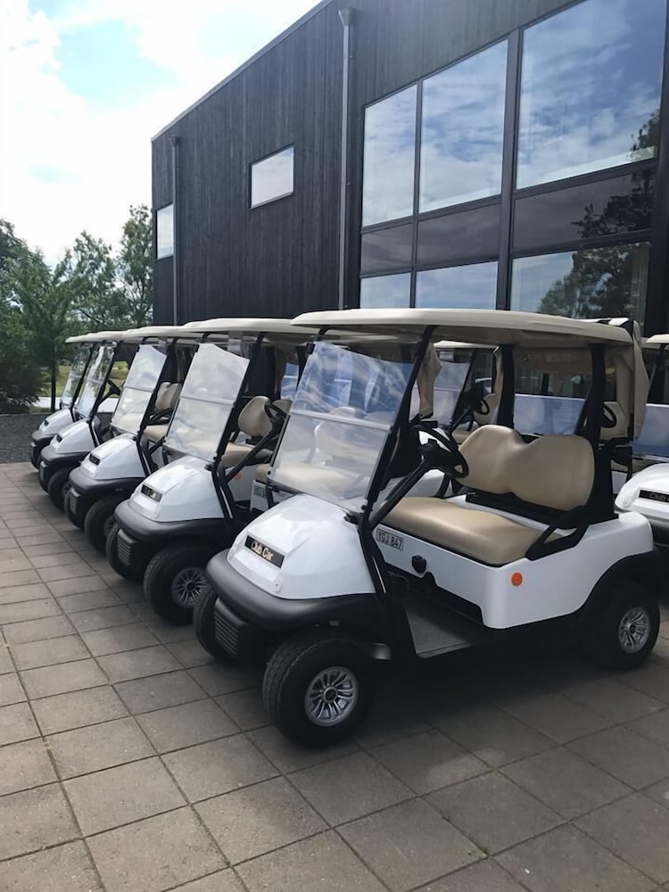 Sand Golf Club 24/39