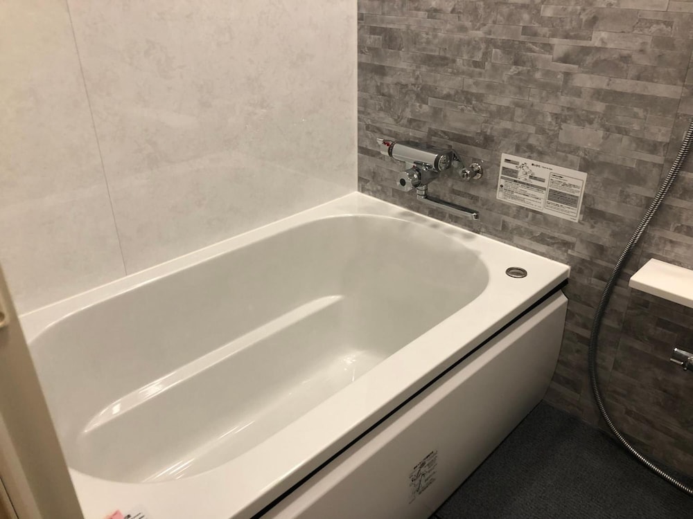 Hotel U Tokyo 37/45