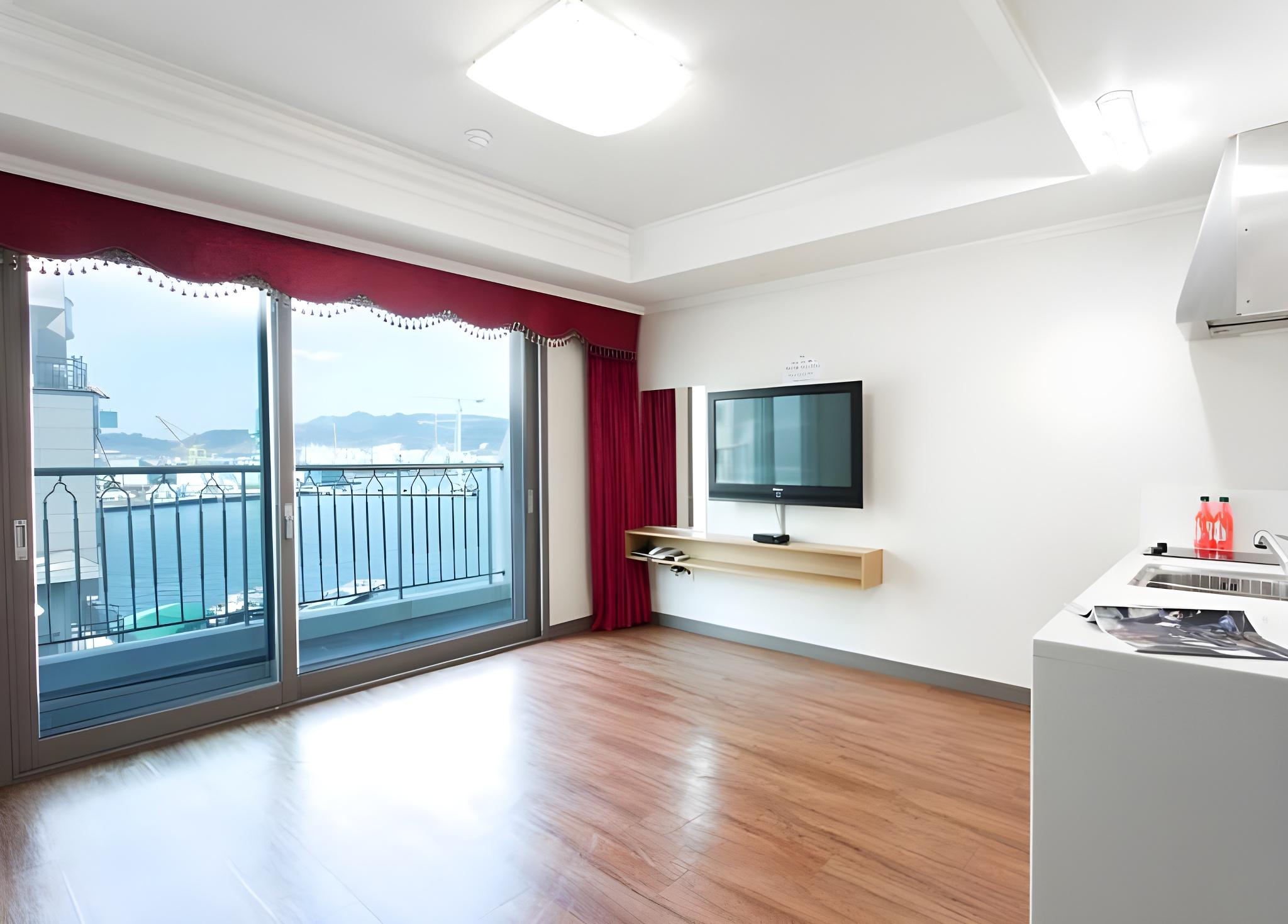 Condominium, Standard