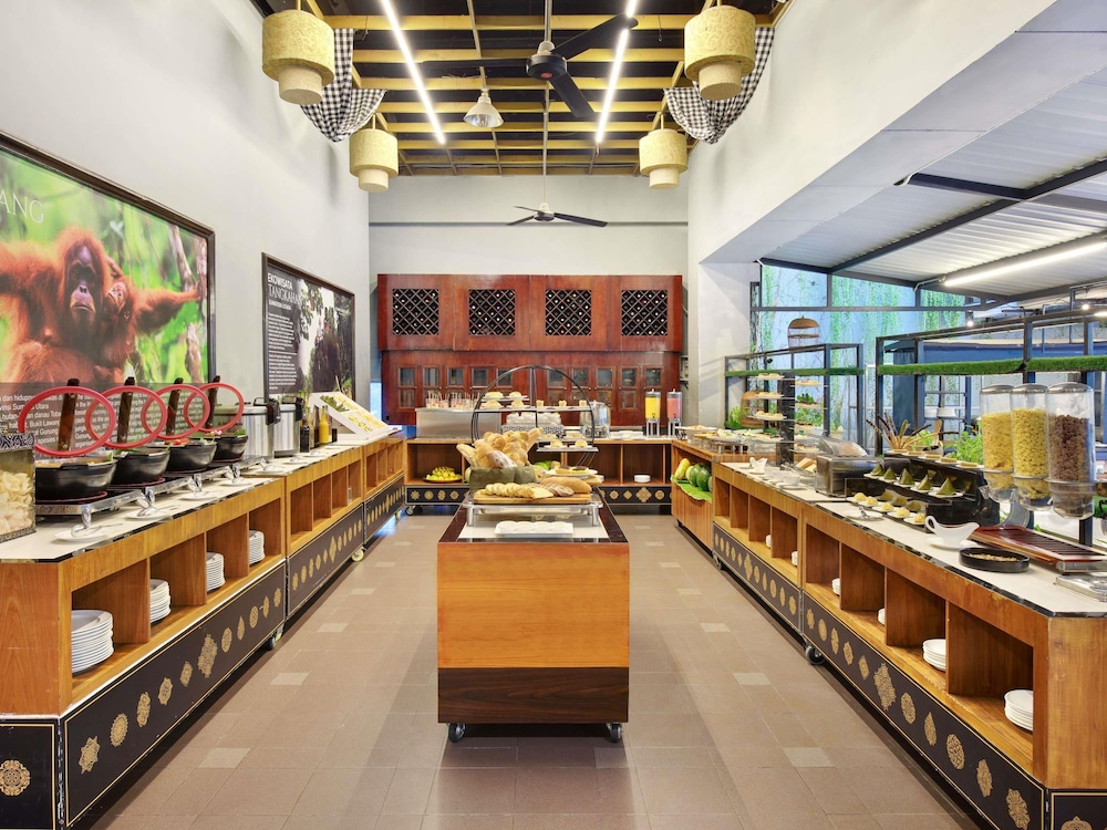 Grand Mercure Maha Cipta Medan Angkasa 49/69