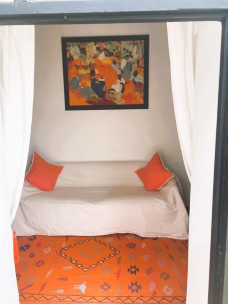 Riad Sasha 9/38