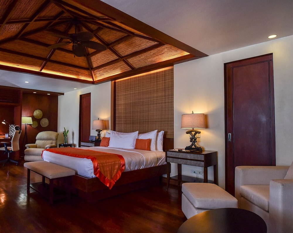 Dakak Park Beach Resort 8/50