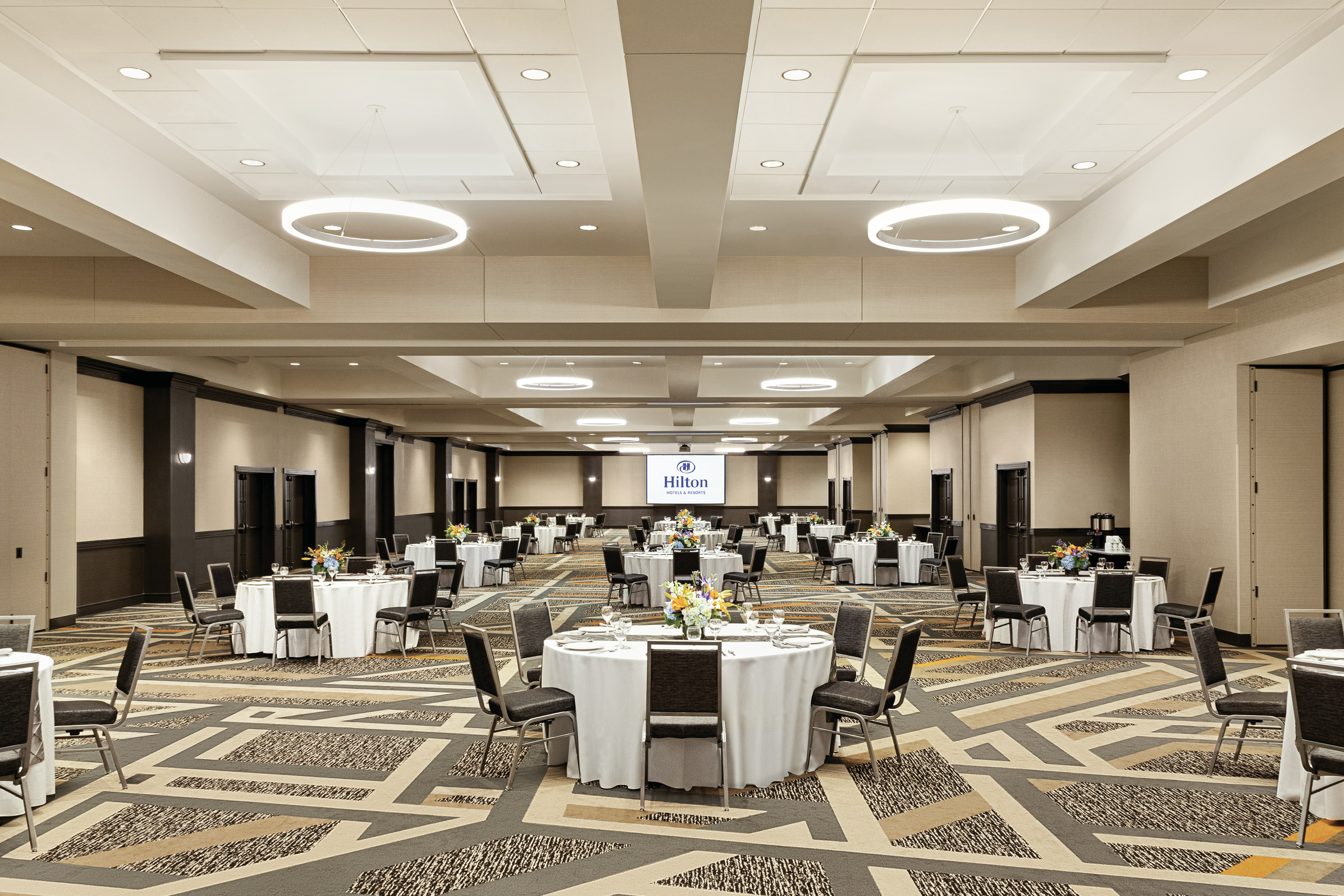 Hilton Knoxville Airport 72/81
