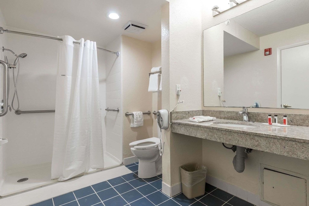 Baymont By Wyndham Punta Gorda/Port Charlotte 20/50