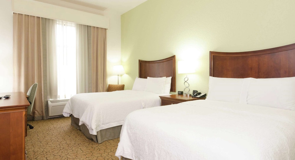 Hampton Inn Hickory 6/66