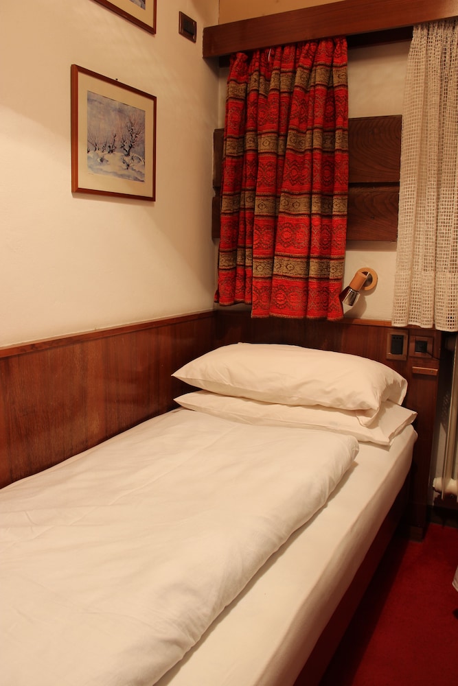 Hotel Villa Emilia Ortisei 26/56