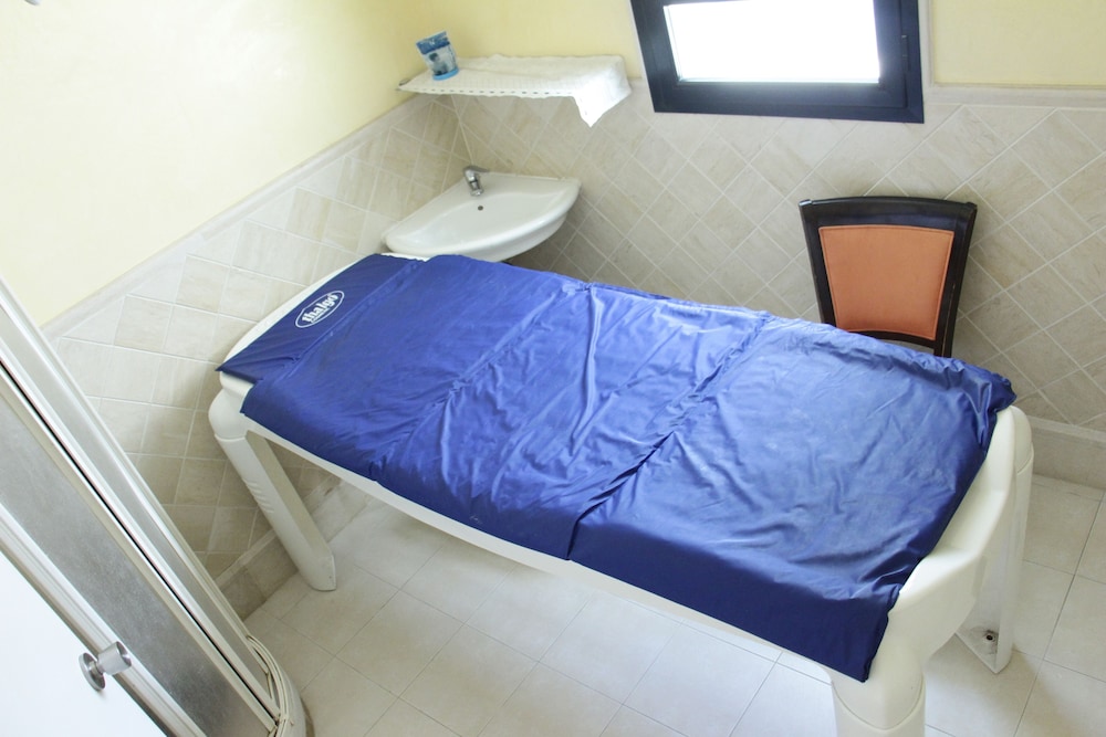 Hotel Le Consul 16/41