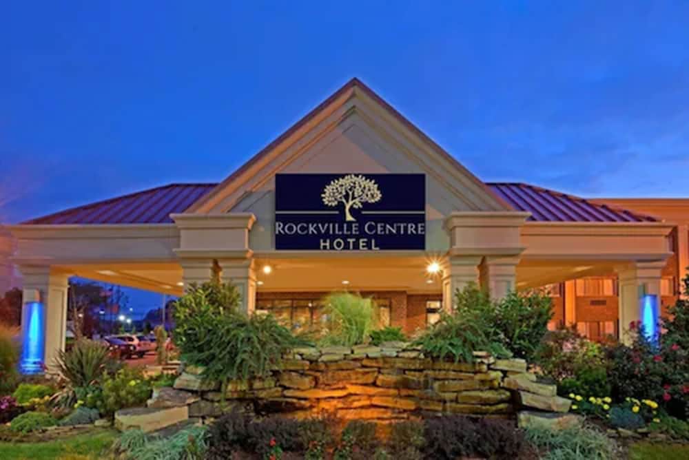 Rockville Centre Hotel 2/38