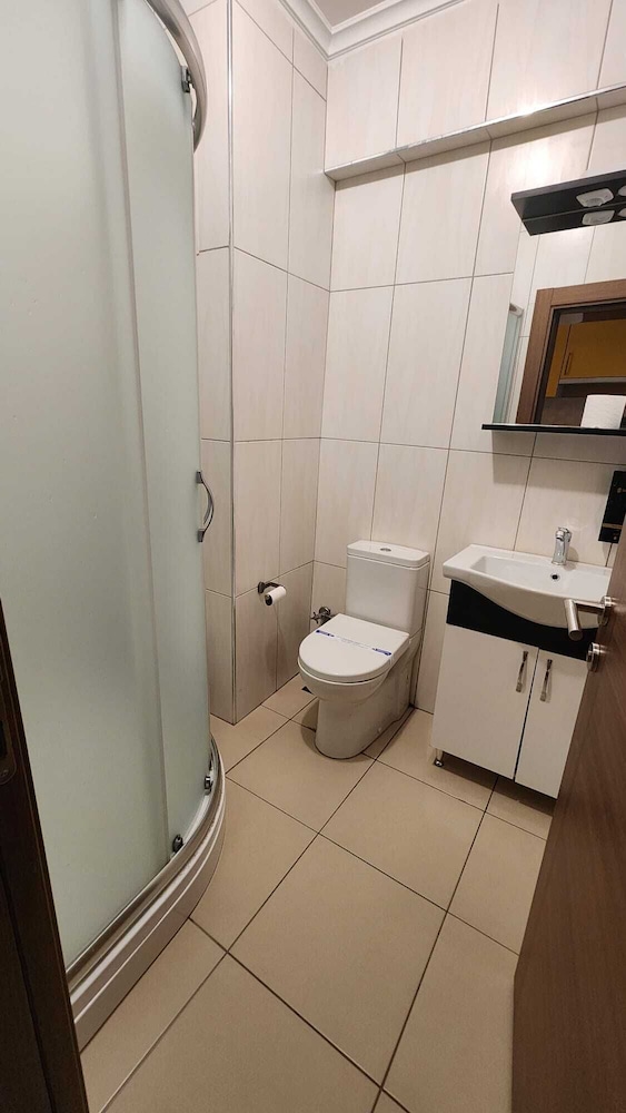 Moda Hotel 43/50