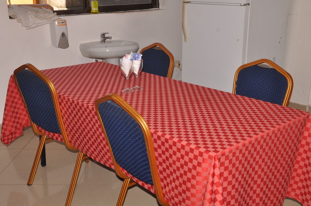 Sienna Beach Hotel Entebbe 47/50