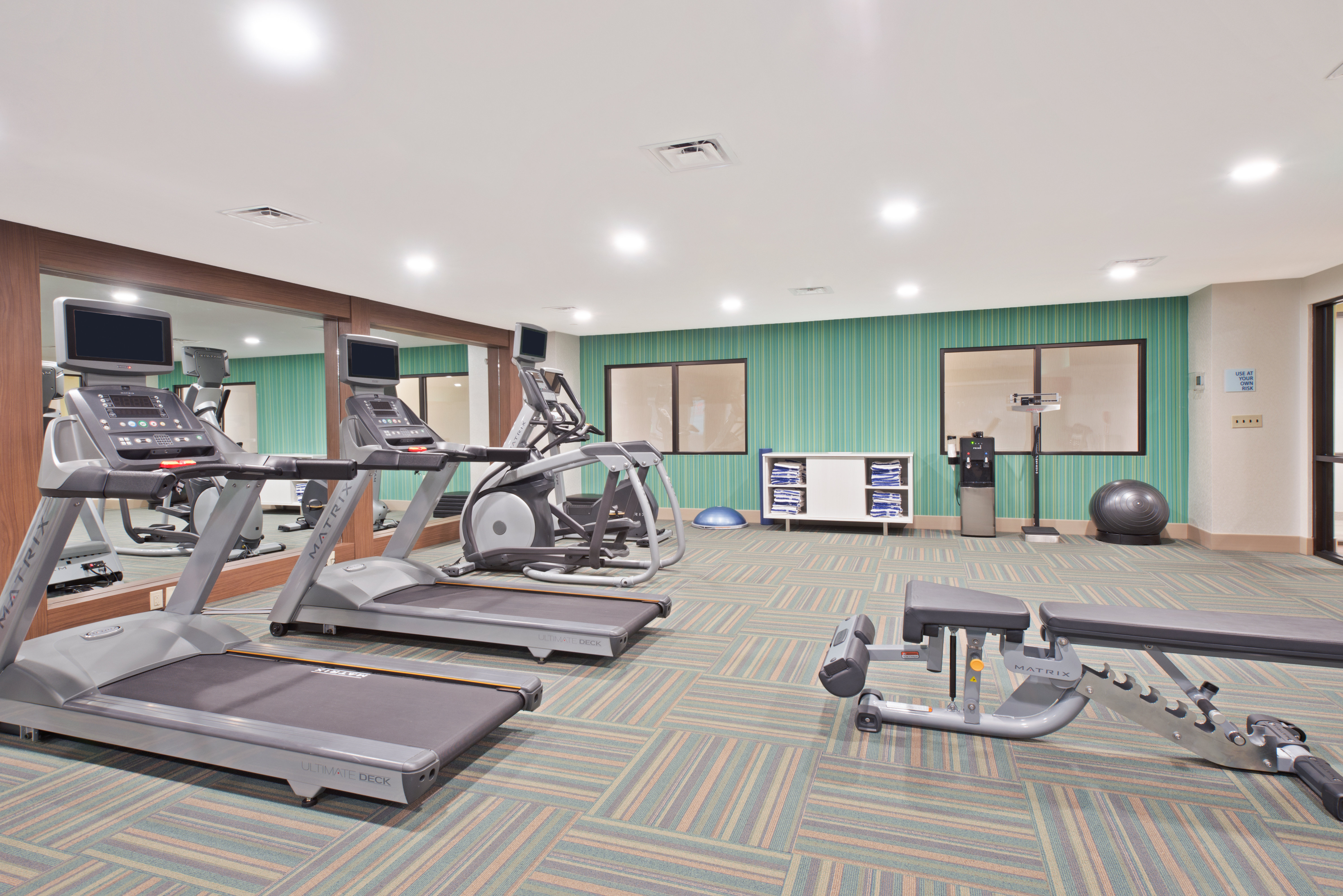 Holiday Inn Express & Suites UNIONTOWN 31/54