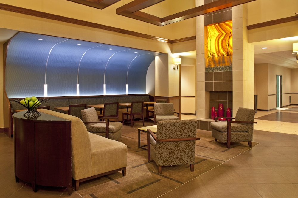 Hyatt Place Chicago/Lombard/Oak Brook 39/60