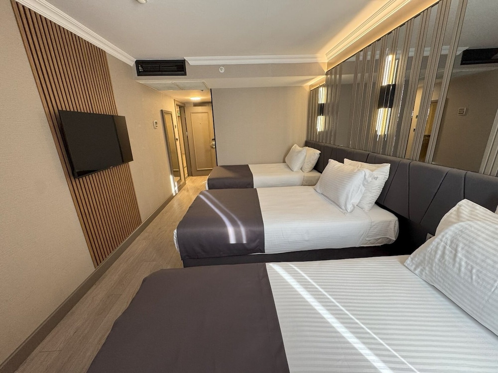 Standard, Triple, 3 Beds
