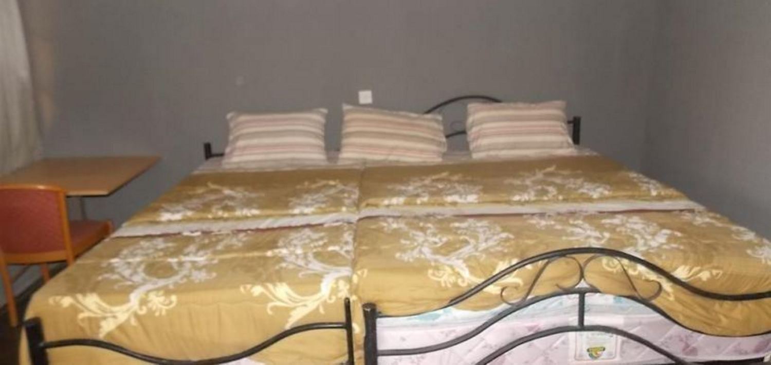 Samelot Hotel 5/10