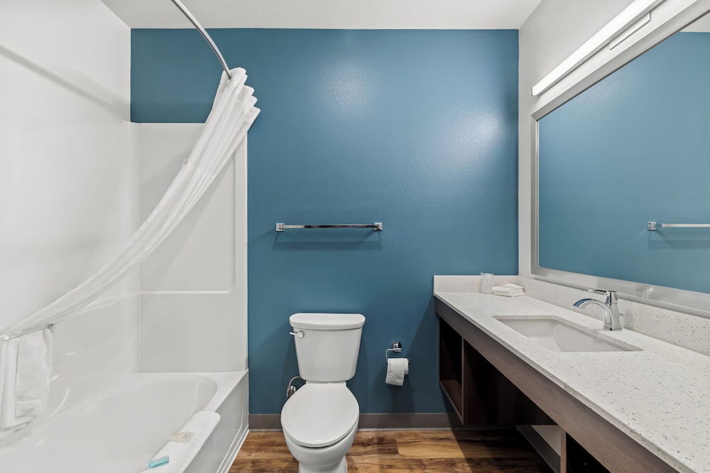 WoodSpring Suites Columbia - Irmo 33/36
