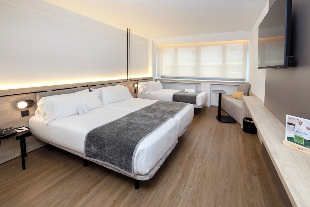 Classic, Triple, 3 Beds