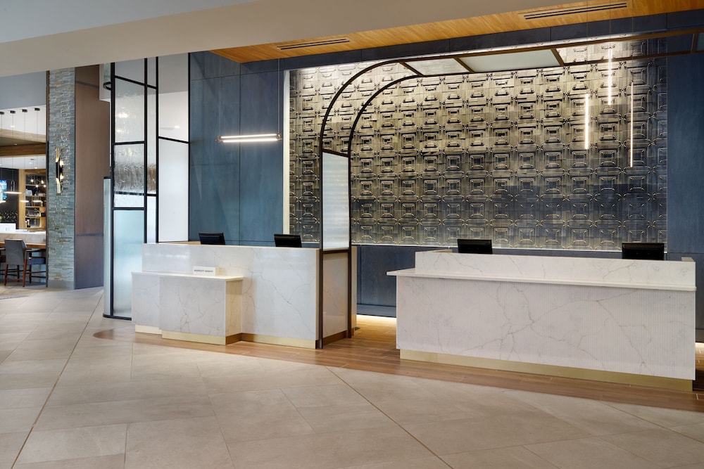 Lobby at Marriott Kansas City Overland Park, OVERLAND PARK - KS