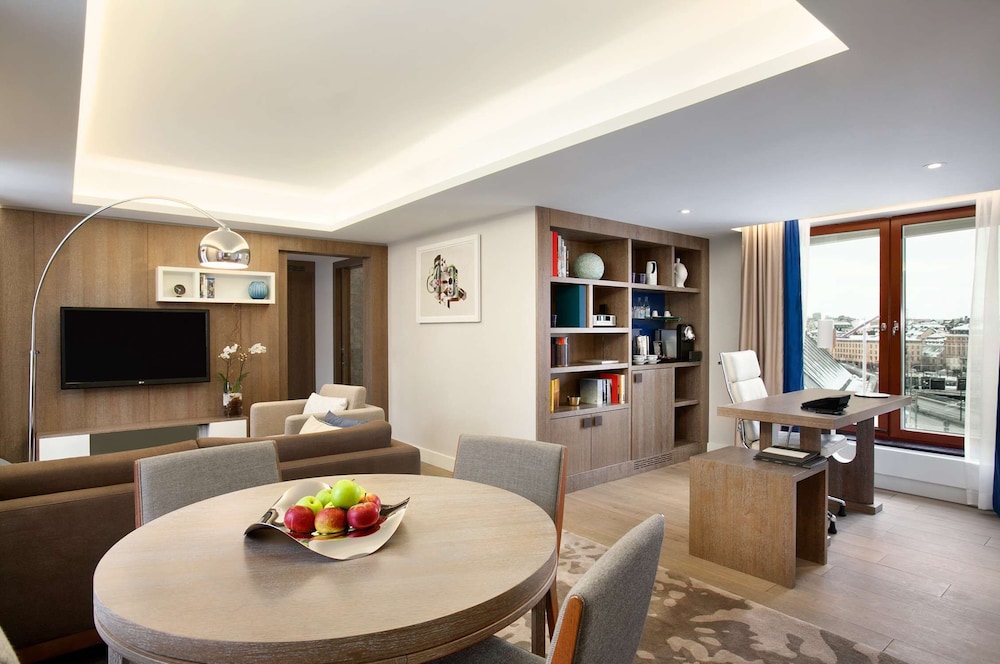 Hilton Stockholm Slussen Hotel 47/66