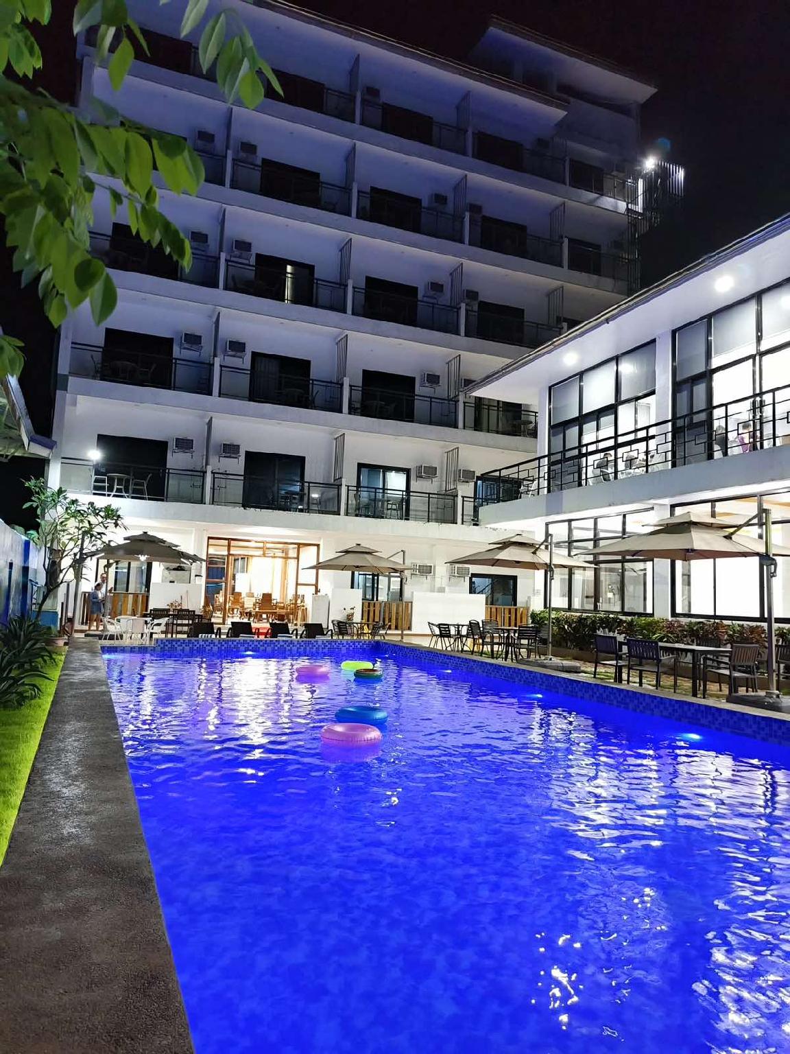 Ocean Star Hotel Coron photo4