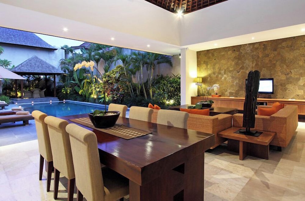 Serene Villas 38/49