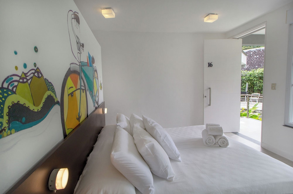 LUXURY, APARTMENT, CORTES
