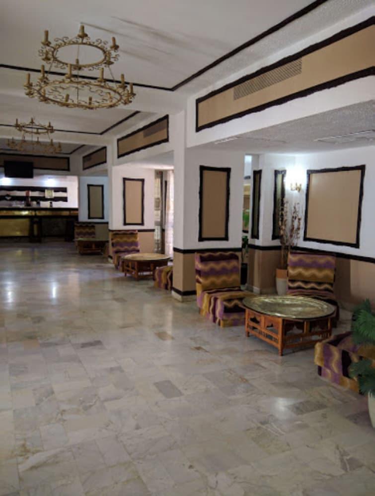 Antar Hotel 10/10