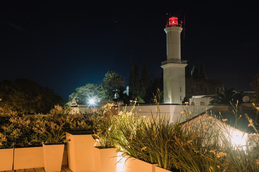 Charco Hotel 36/50