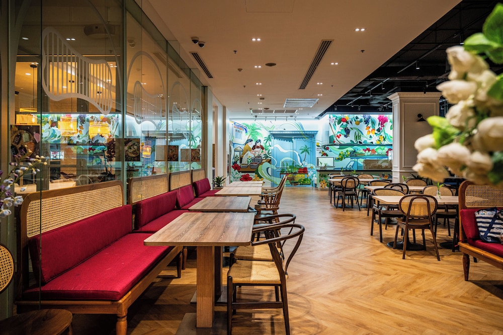 Vic3 Bangkok Hotel 60/74