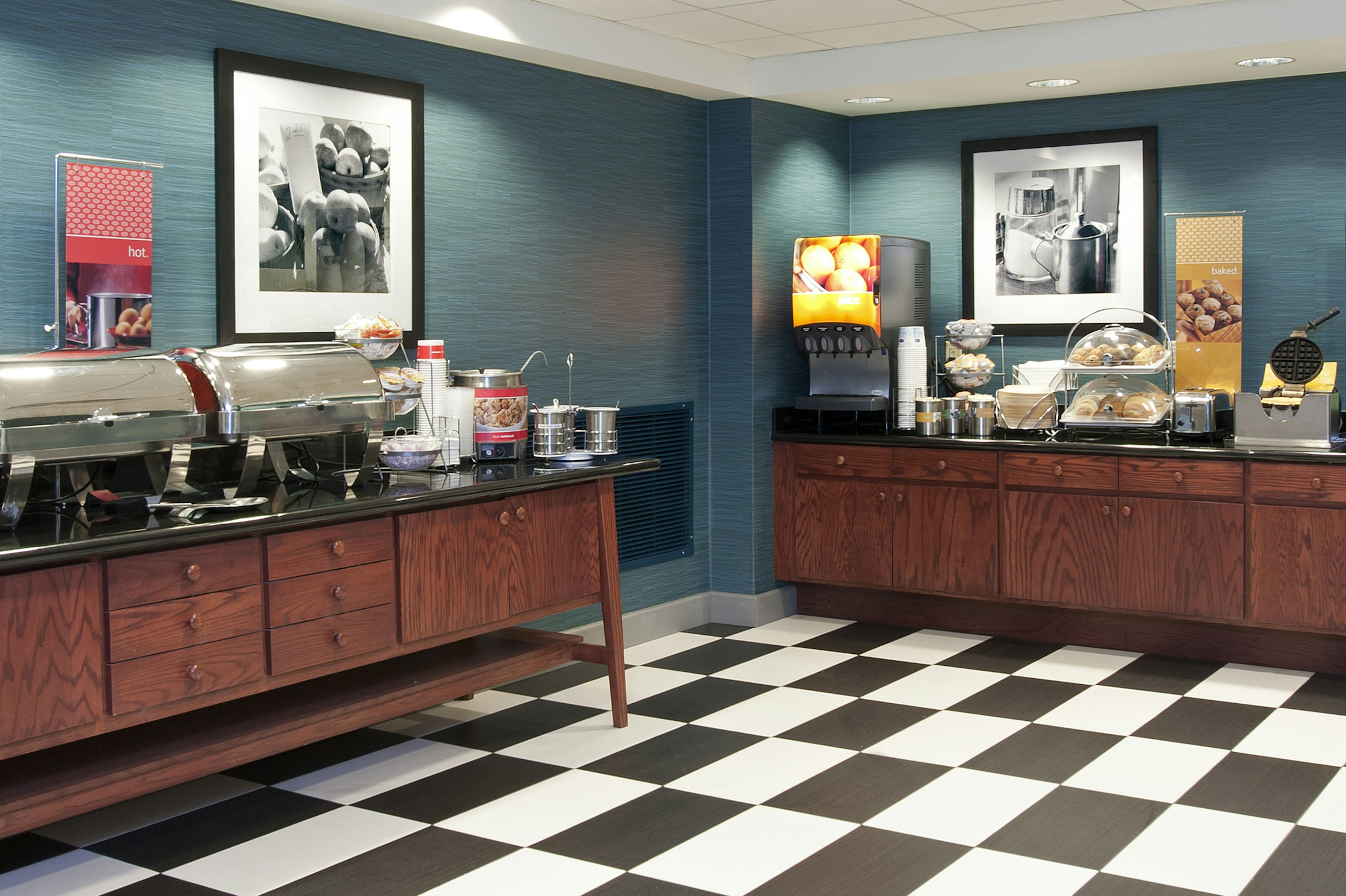 Hampton Inn Suites Bloomington Normal 6/48