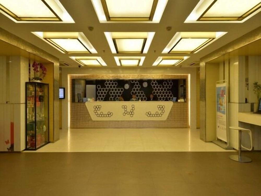 Jinjiang Inn Taiyuan Longtan Park 1/23