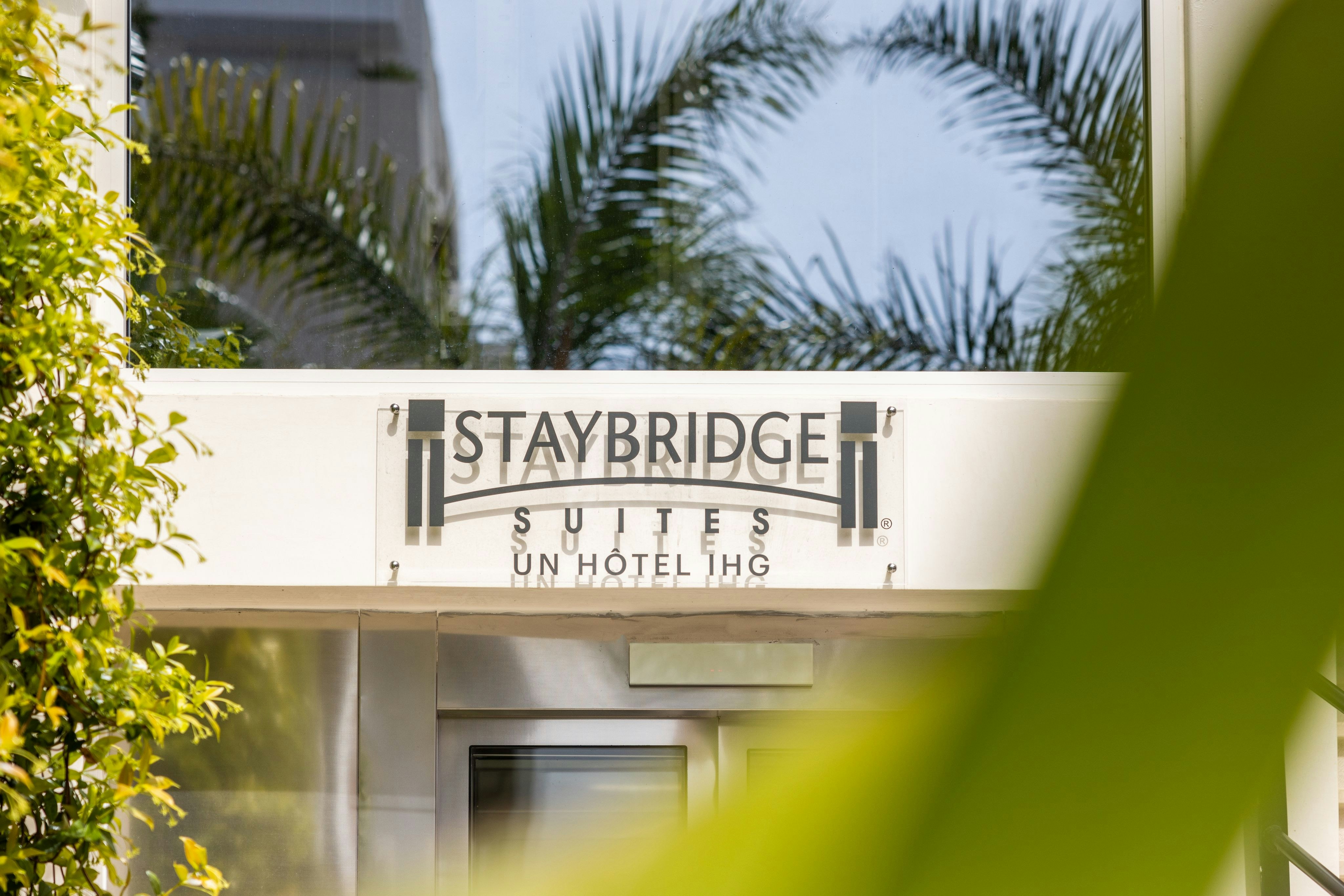 Staybridge Suites Cannes Centre 2/50