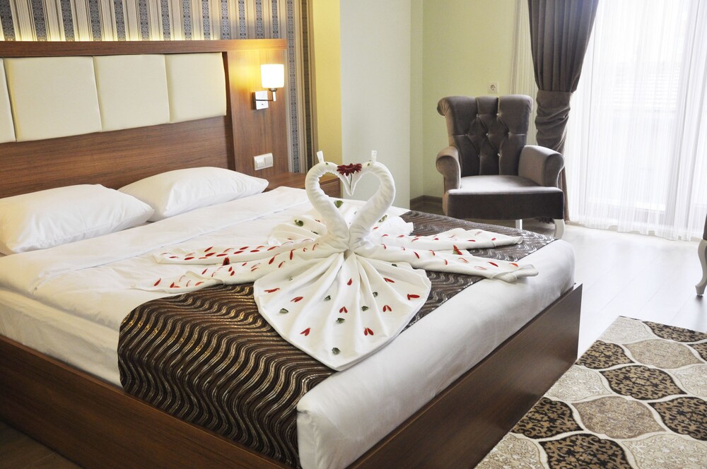 Aygür Hotel 10/23