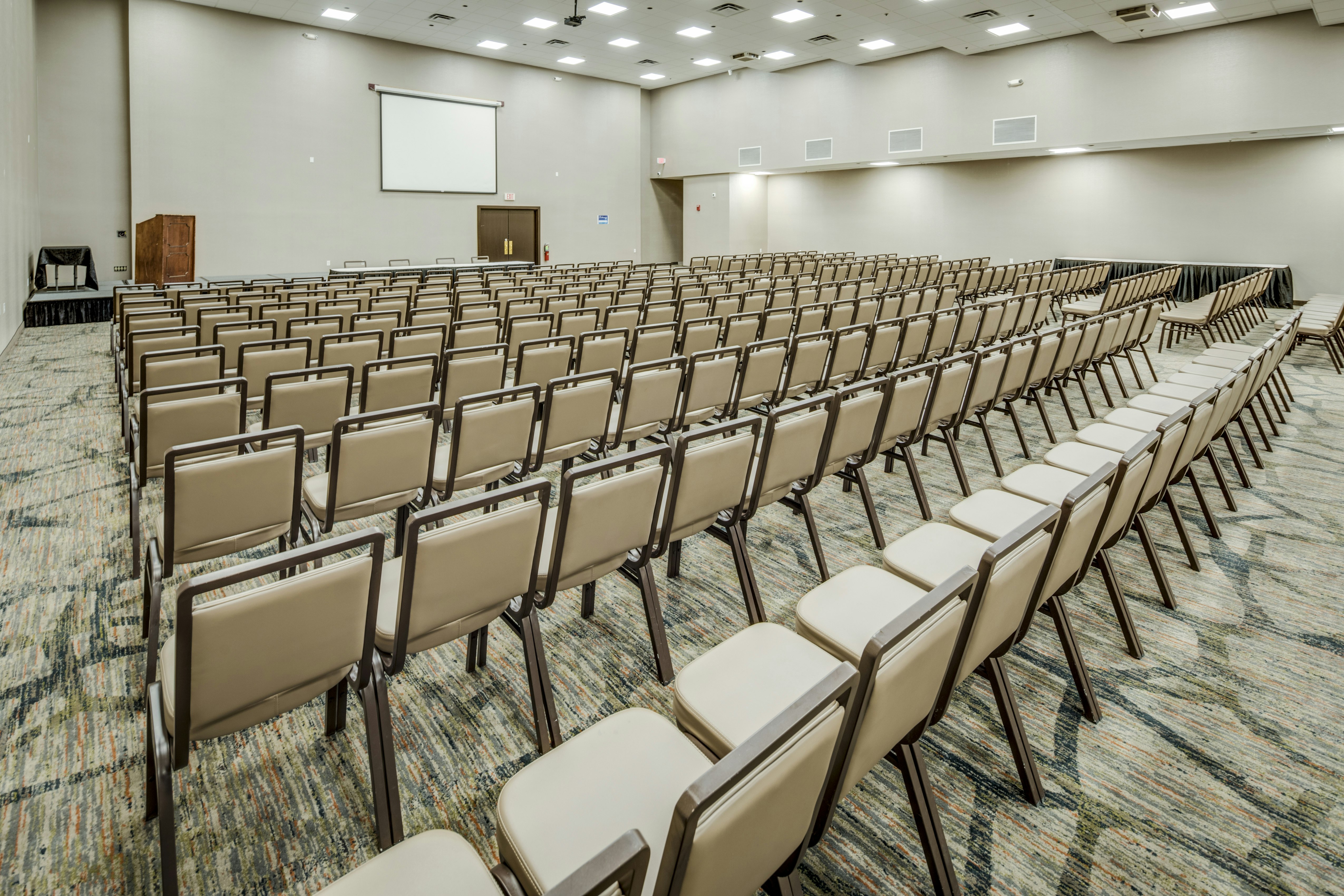 Doubletree By Hilton Huntington 22/26