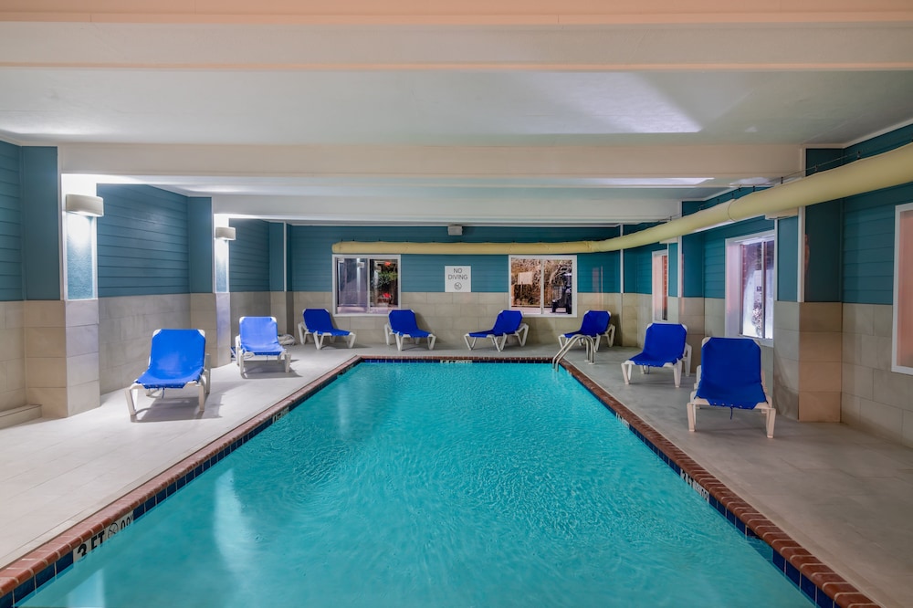 Holiday Inn Express Hotel And Suites Magee 21/49