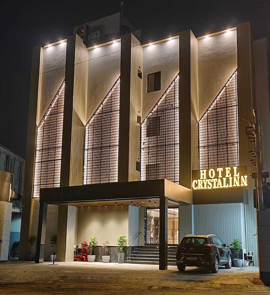 Crystal Inn Hotel 1/50