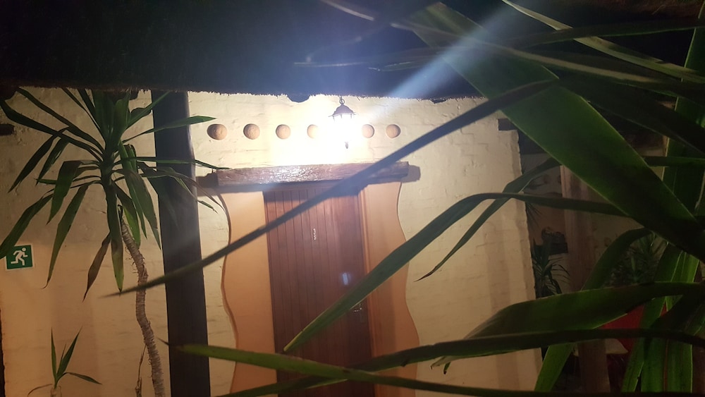 African Silhouette Guesthouse 5/62