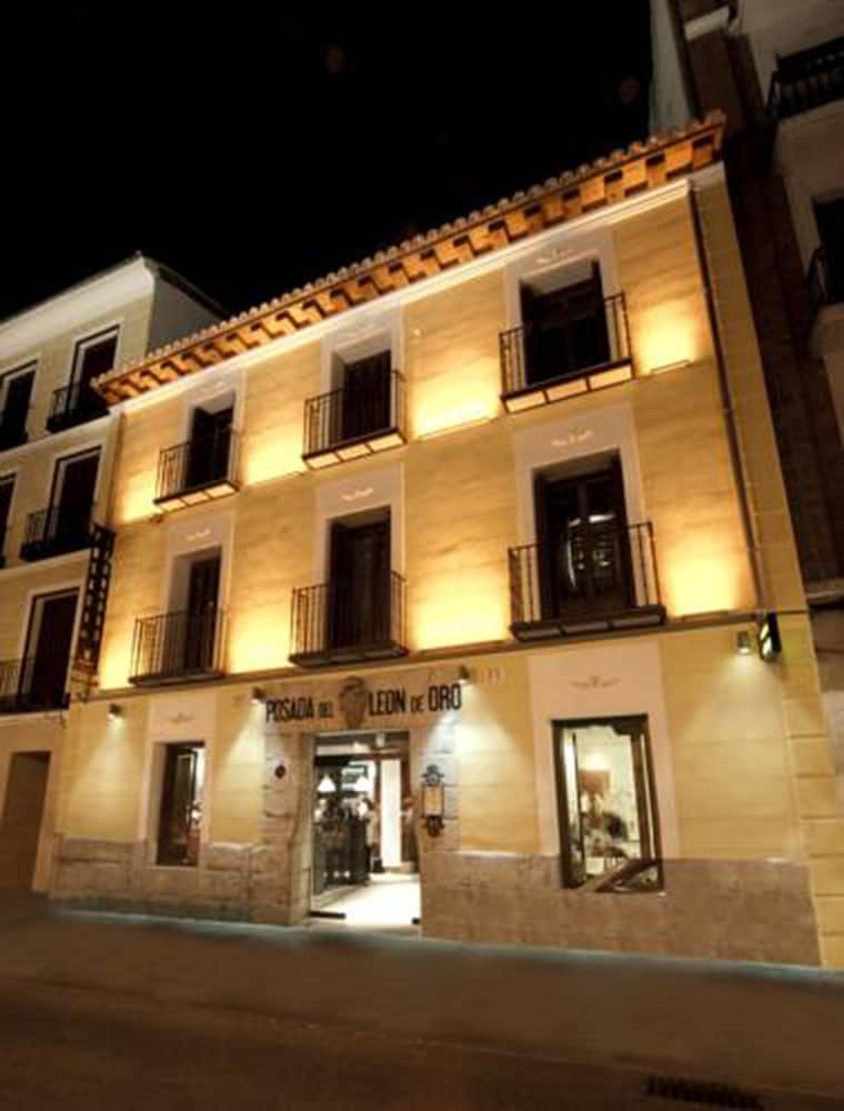 Posada Del Leon de Oro 2/69