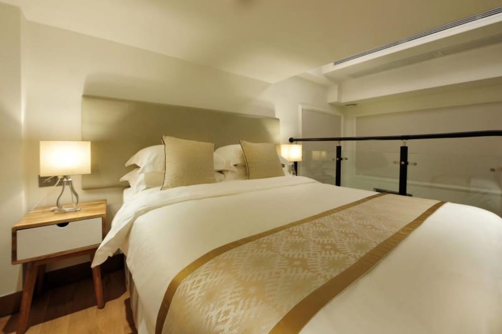 Shenzhen Mint International Apartment 10/34