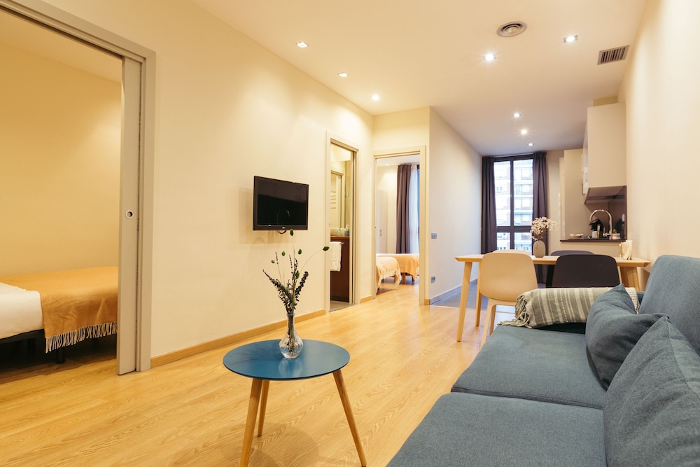 Plaza Espanya Apartments 33/50