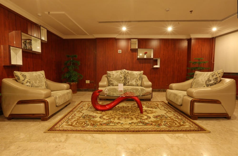 فندق كراون تاور(Crown Tower Hotel) 27/47