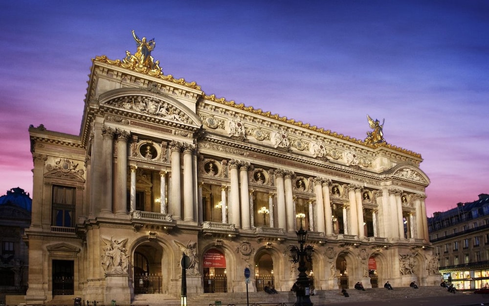 Hotel 10 Opera by HappyCulture photo1