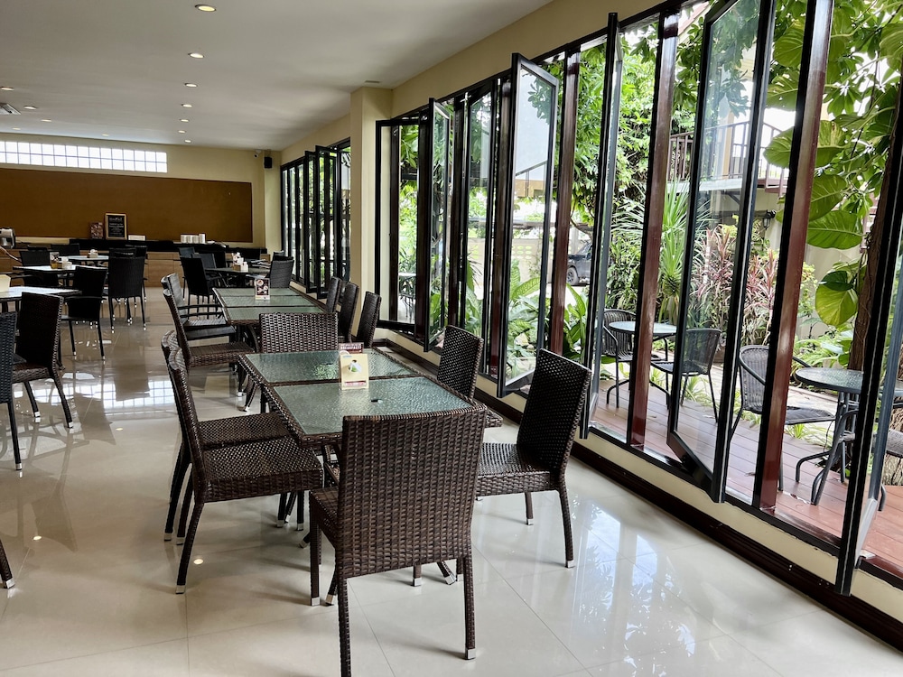 Hotel La Villa Khon Kaen 52/72